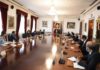 Small cabinet meeting reviews tunisian strategy for targeted lockdown