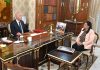 Tax privileges for Tunisians abroad at heart of meeting between President Kais Saied and FinMin