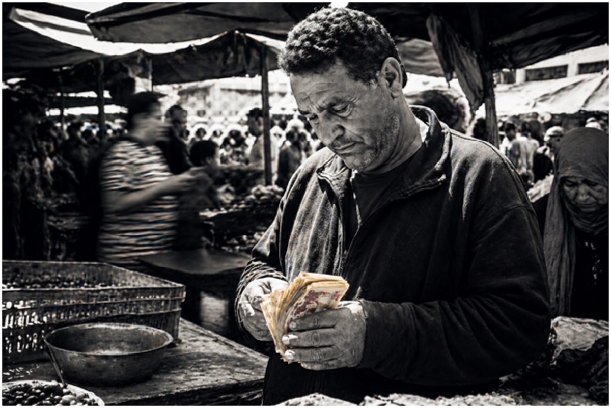 The Cash-driven economy: Is credit being monopolized by the state?